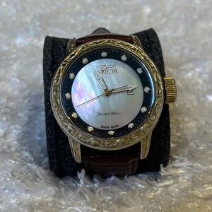 Vintage Men Limited Edition Watch.